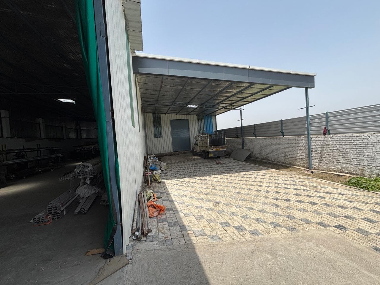 Superior Glass Warehouse